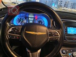 Chrysler 200